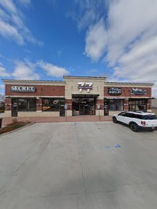J&M Plaza photo 3