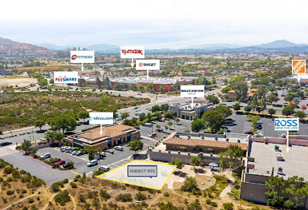 Temecula Town Center photo 2