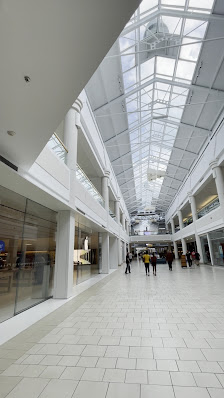 Freehold Mall photo 3
