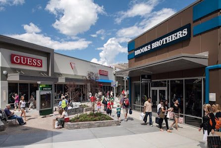 Windsor Crossing Premium Outlets photo 6