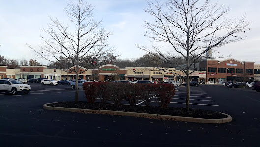 The Shoppes at Old Bridge photo 3