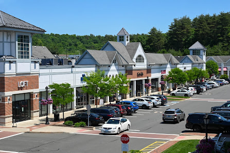 The Shops at Iverson photo 4