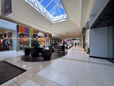 Turtle Creek Mall photo 1