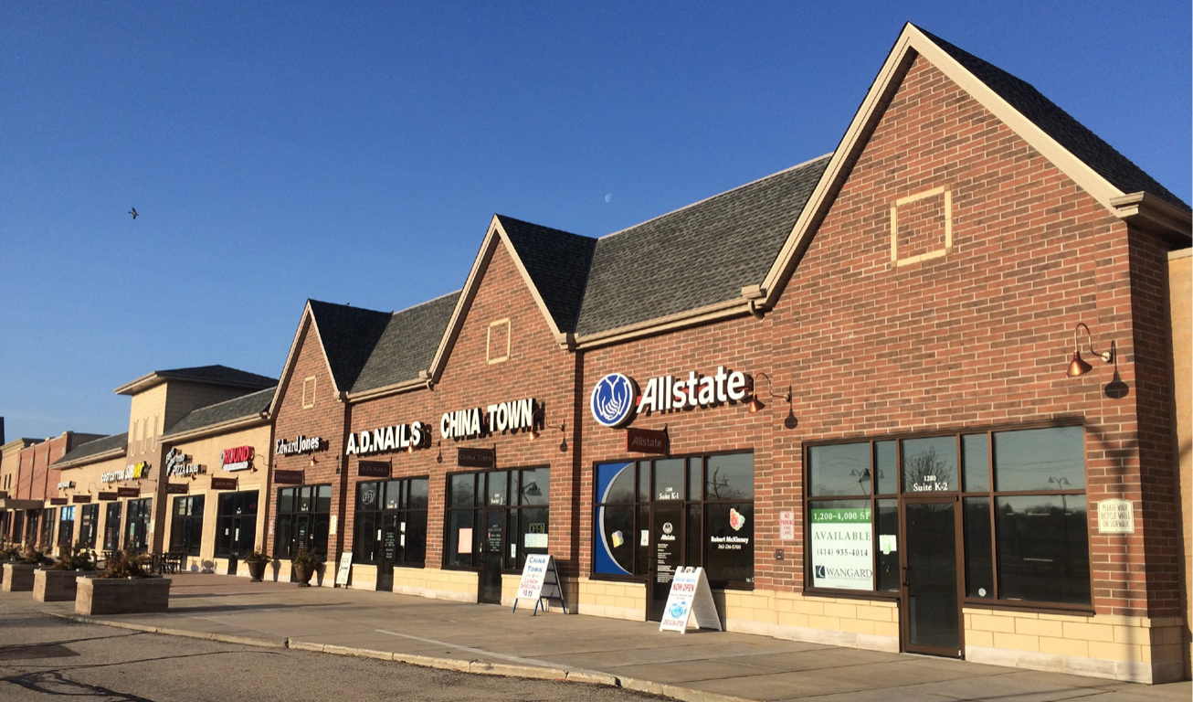 Avenue Square Mall in Oconomowoc, WI
