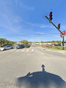 Drake Crossing Shopping Center photo 5