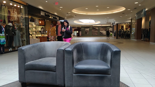 Langley Crossing Shopping Centre photo 3