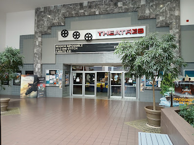Thompson Square Mall photo 1