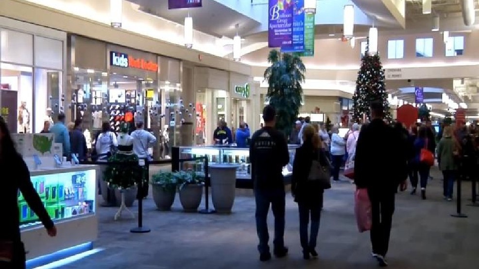 Beachmont Plaza in Huntington Beach, CA