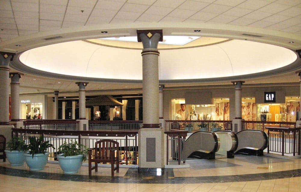 Bell Plaza Shopping Center in Montgomery, AL