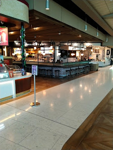 Hillside Village Shopping Center photo 4