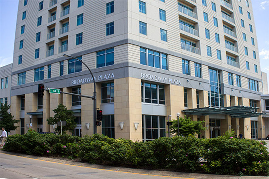 Brackenridge Skyway Plaza in Rochester, MN