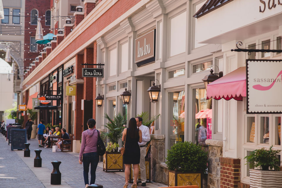 Bradley Shopping Center in Bethesda, DC