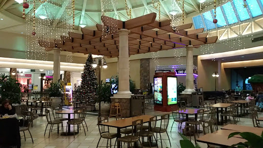 Central Mall photo 3