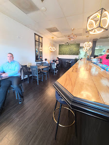 Rivermont Square photo 5