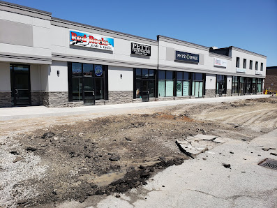 Niagara Falls Plaza photo 1