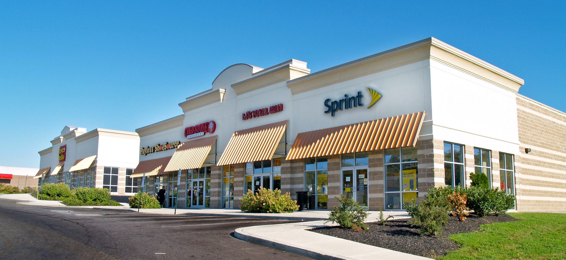 Cedarbrook Plaza Shopping Center in Wyncote, PA