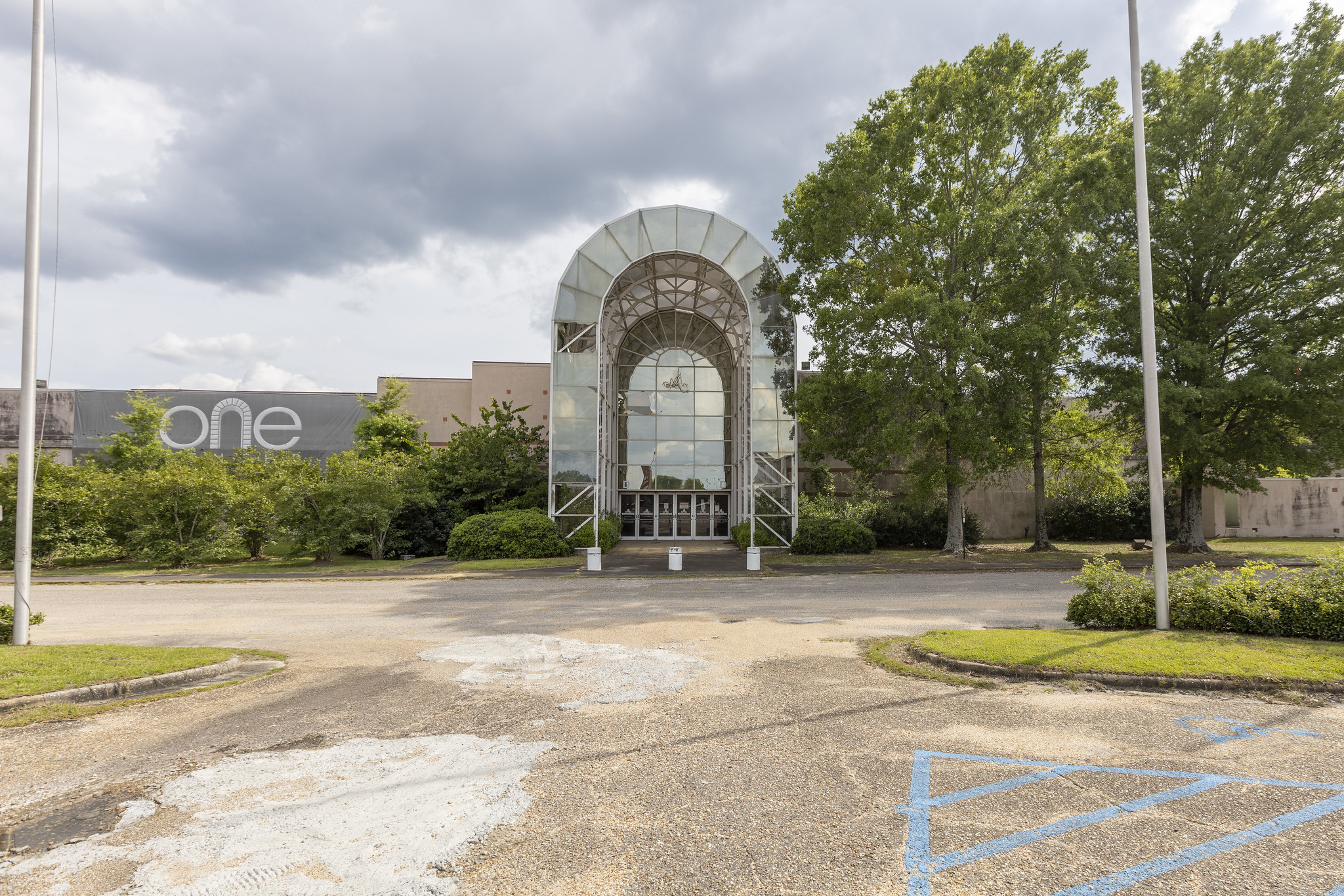 Chantilly Station Shopping Center in Montgomery, AL