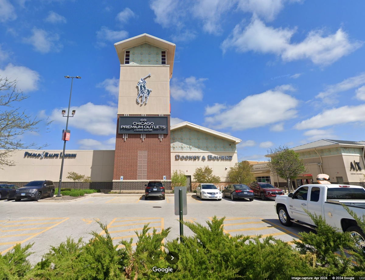Chicago Premium Outlets in Aurora, IL