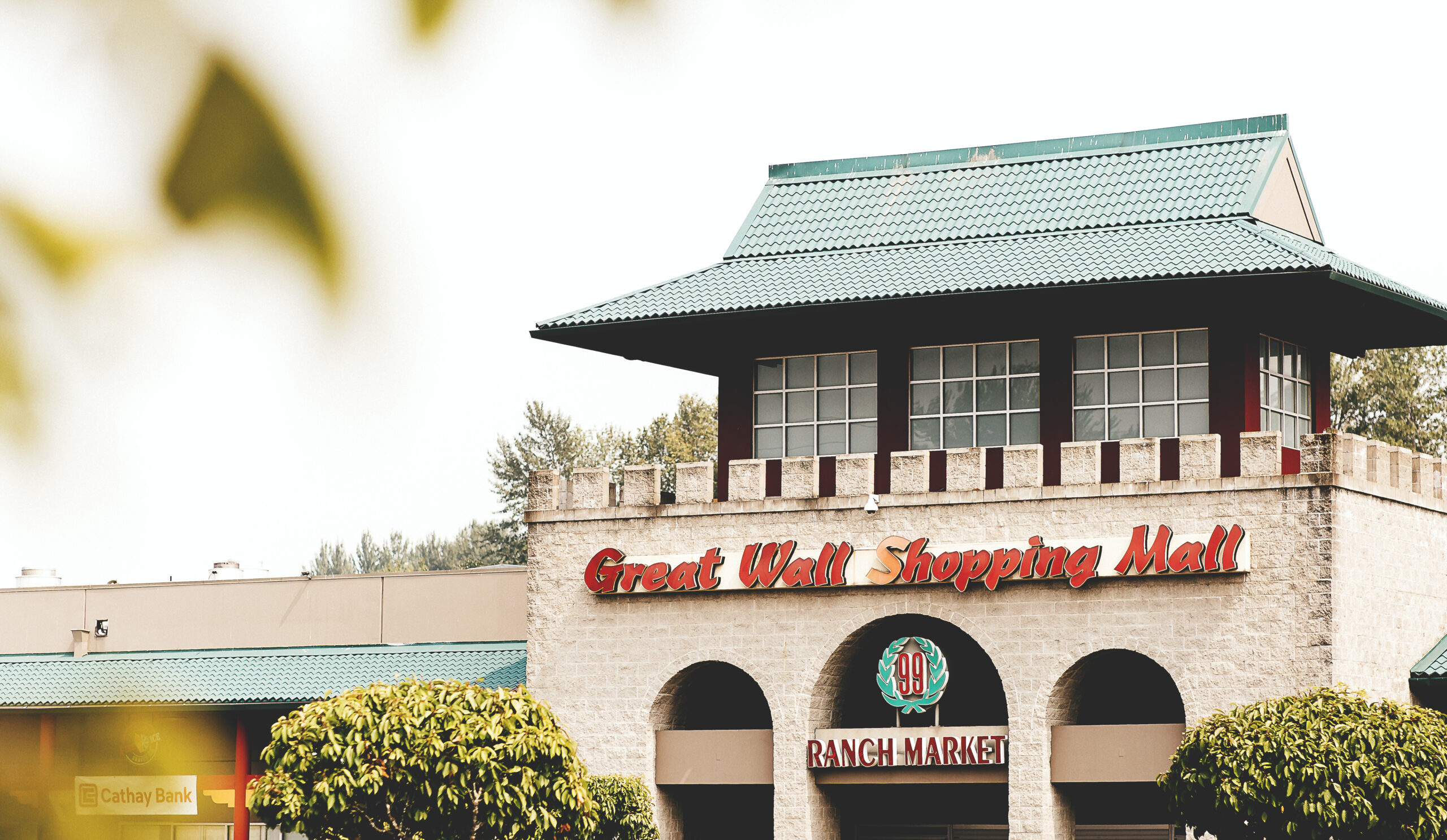 Crossgate Shopping Center in Kent, WA