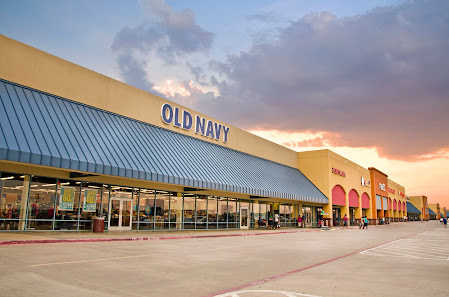 The Shops of Highland Park photo 6