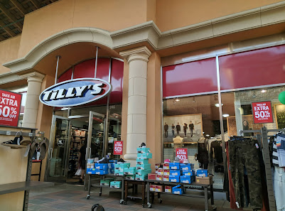 Milpitas Town Center photo 4