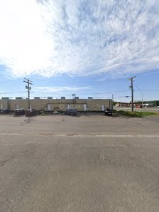 Redwood Plaza photo 1