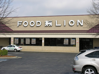 Riverbirch Corner Shopping Center photo 5