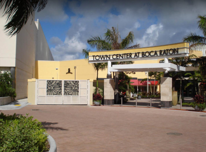 Del Mar Village in Boca Raton, FL