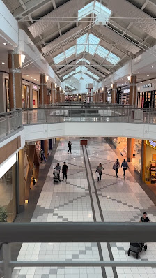 Mapleview Shopping Centre photo 3