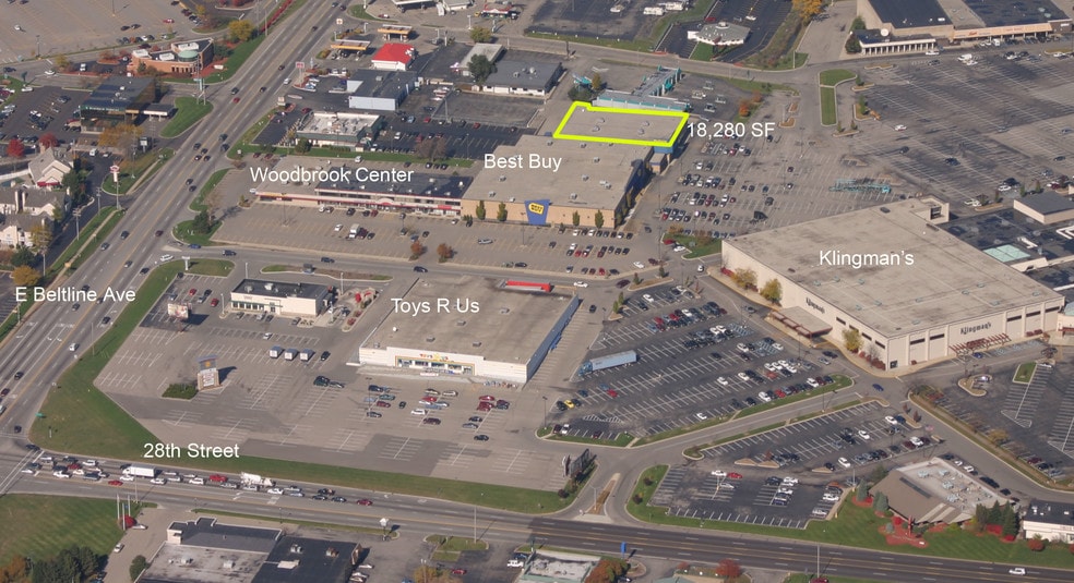 East Paris Shoppes in Grand Rapids, MI