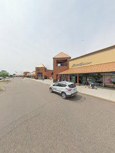 Albertville Premium Outlets photo 5