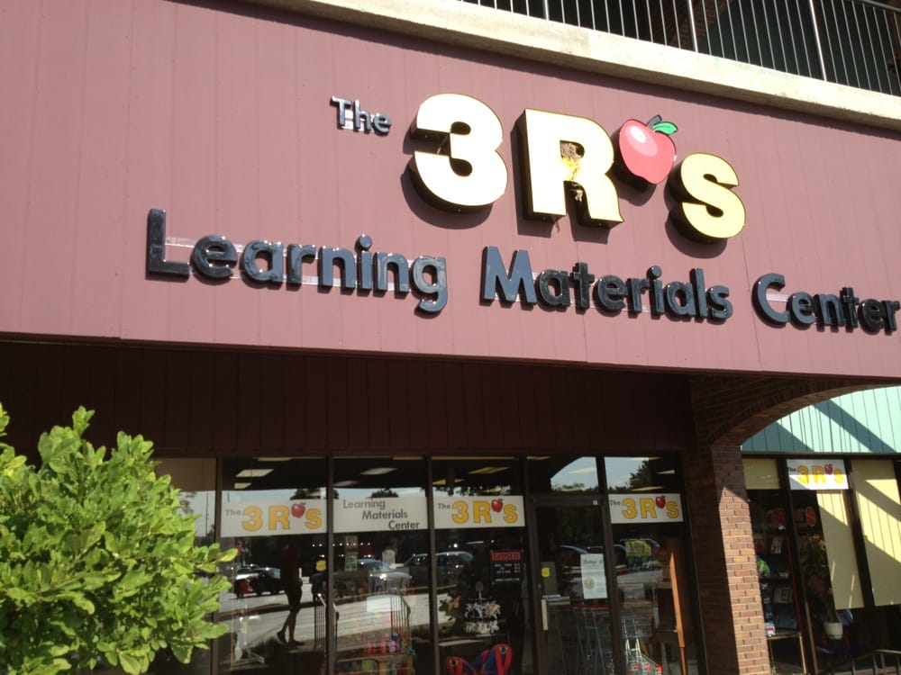 Edgebrook Shops in Rockford, IL