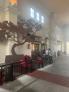 Phillips Place photo 4