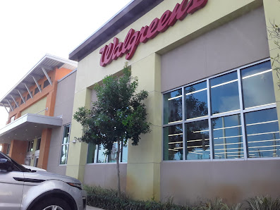 Sample Square Shopping Center photo 4