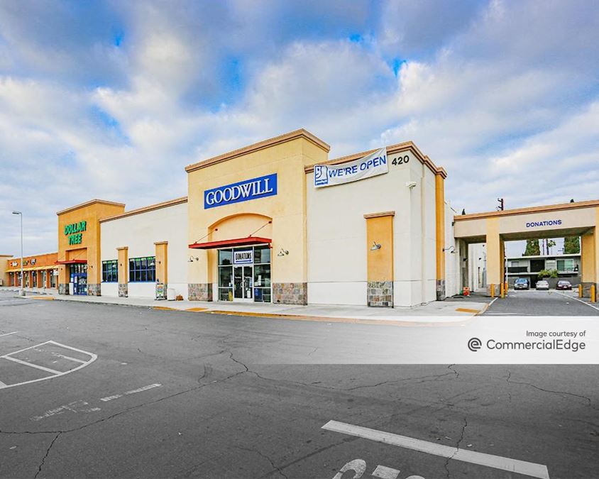 El Cajon Town & Country in El Cajon, CA