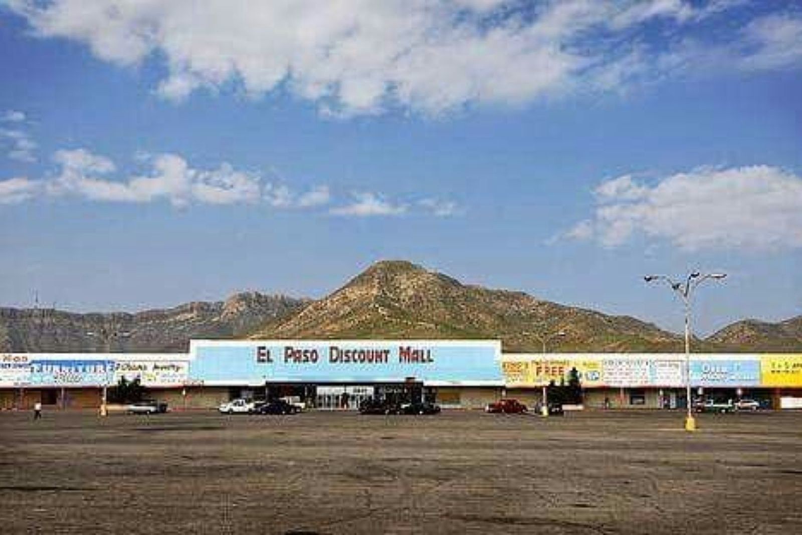 El Paso Plaza in El Paso, TX