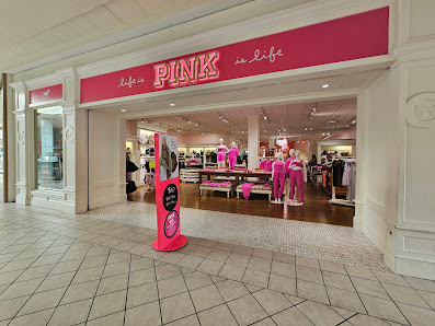 Cross Creek Plaza photo 1