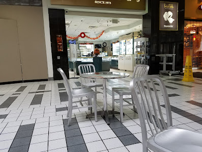 Hudson Mall photo 6