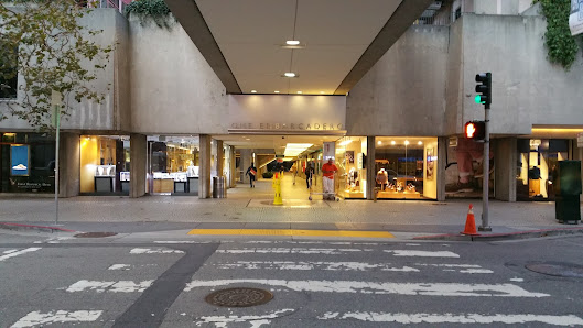 Three Embarcadero Center photo 1
