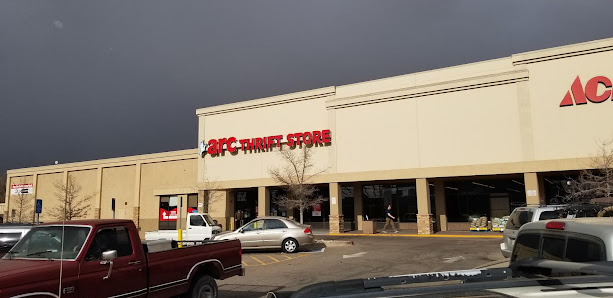 Villa Shopping Center photo 1