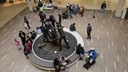Pacific Mall Edmonton photo 3