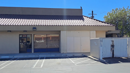 Oak Creek Shopping Center photo 1