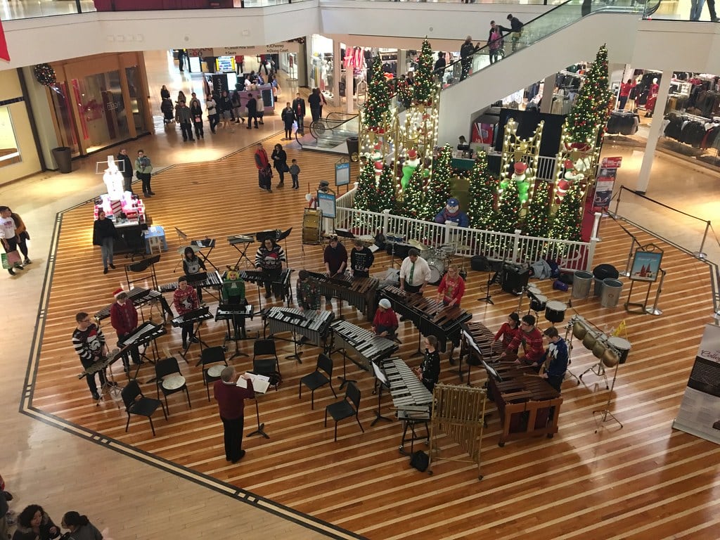 Fox Valley Mall in Aurora, IL