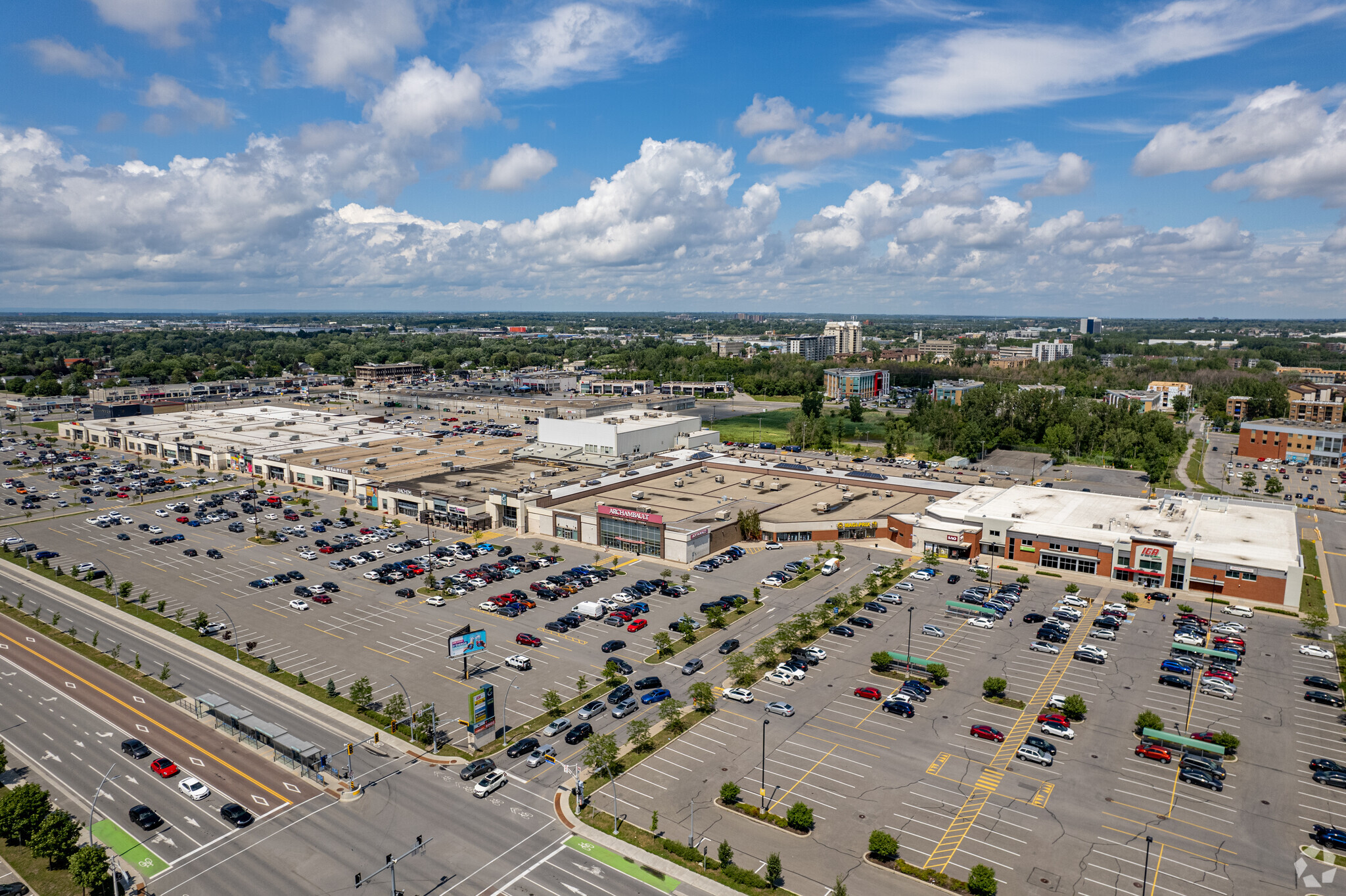 Galeries Laval in Laval, QC