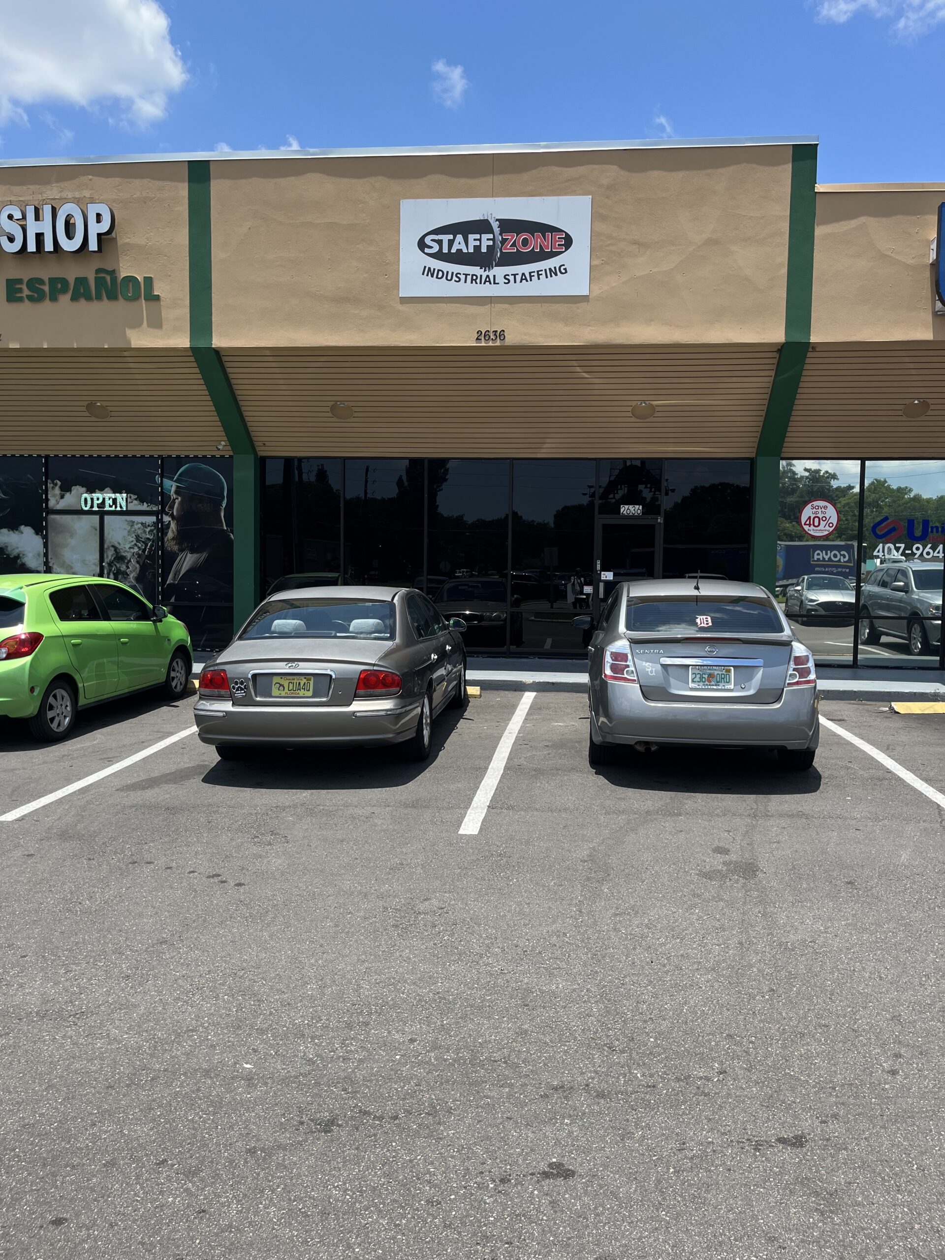 Gateway Station Shopping Center in Kissimmee, FL