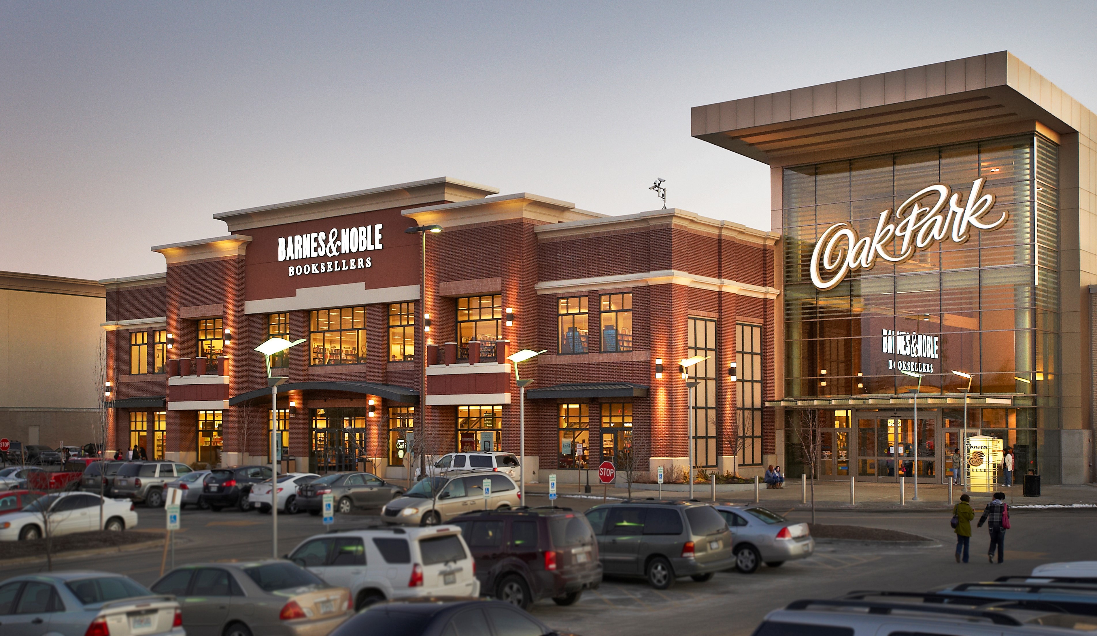 Hawthorne Plaza in Overland Park, KS
