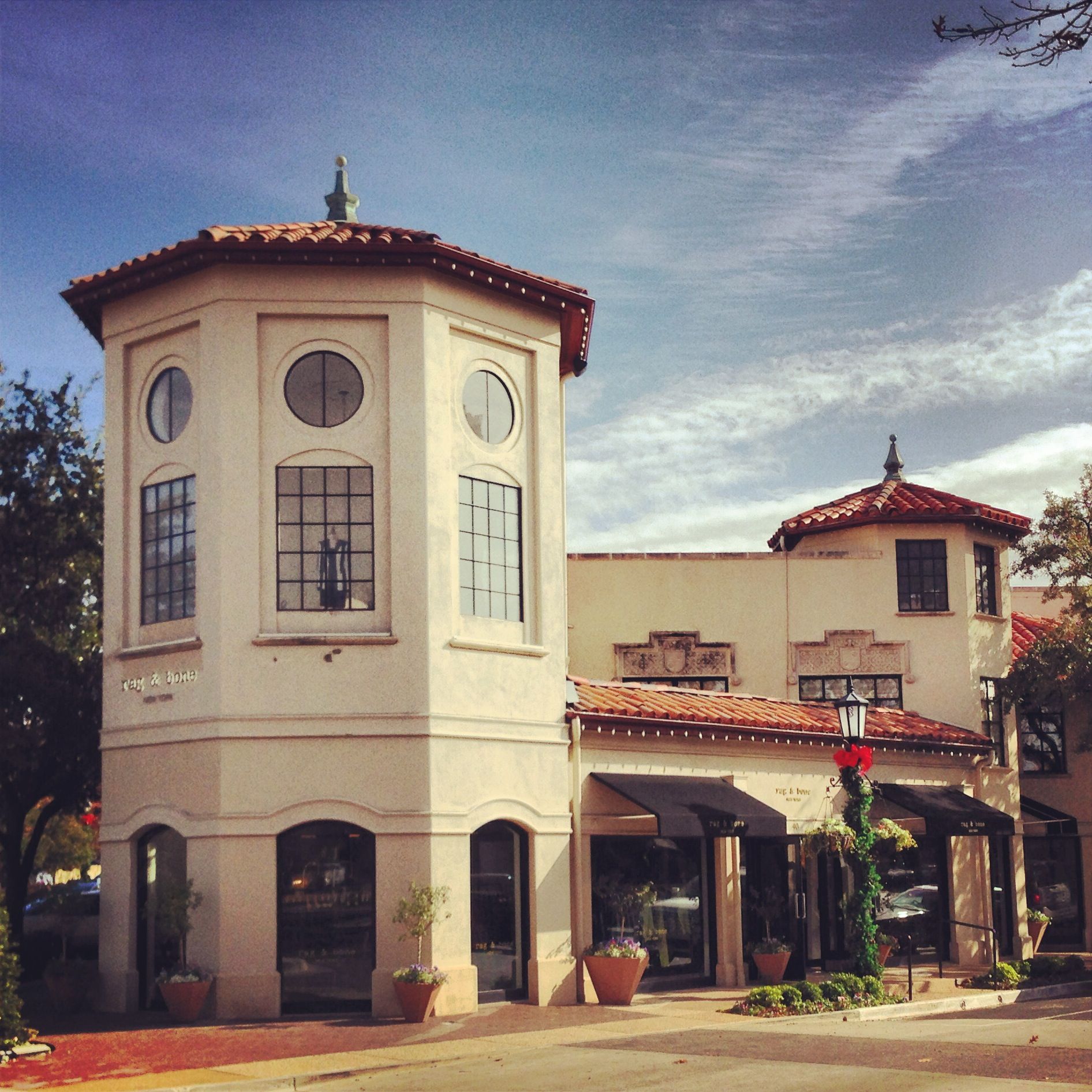 Highland Park Village in Dallas, TX