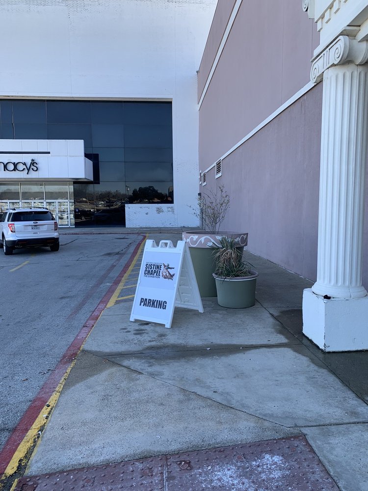Irving Mall in Irving, TX