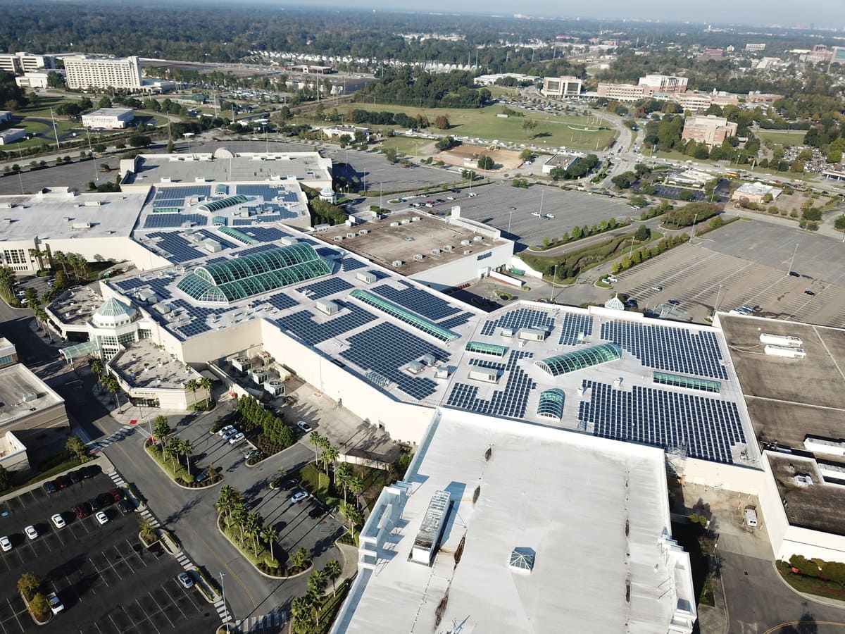 Lake Sherwood Mall in Baton Rouge, LA