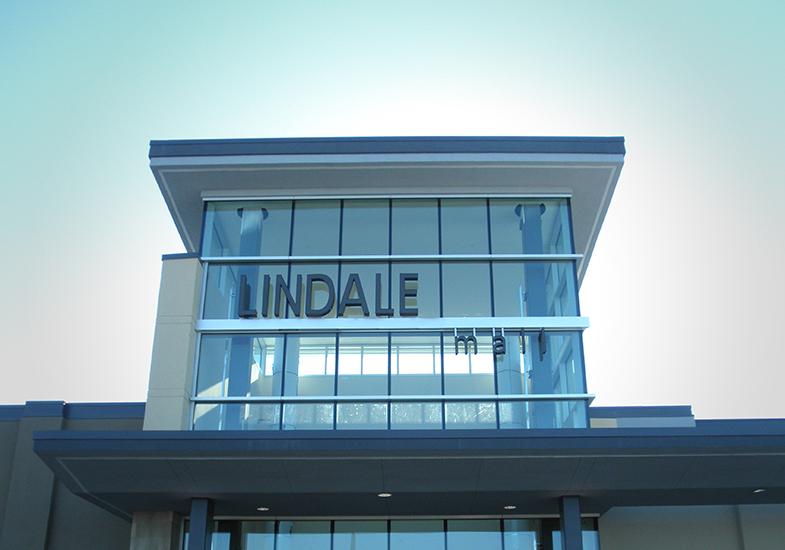 Lindale Crossing in Cedar Rapids, IA